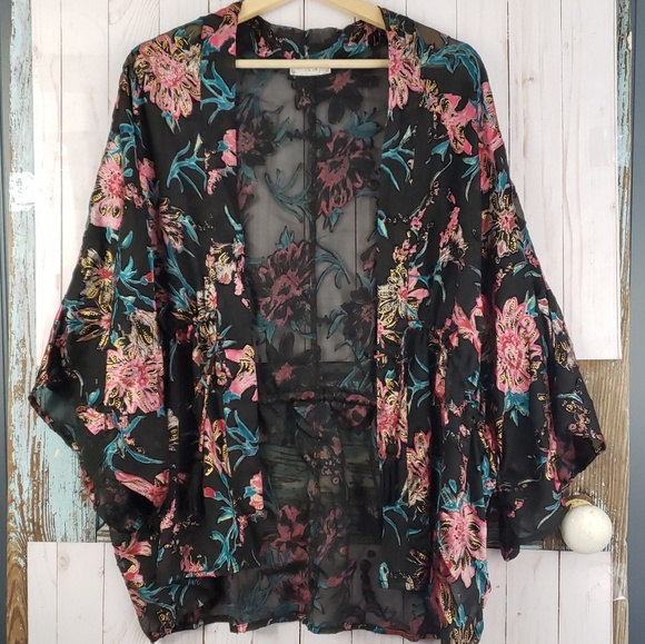 Free People Only In Dreams Burnout Kimono OS - Picture 2 of 8